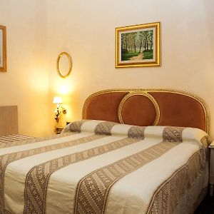Standaard Kamer met een King Size Bed